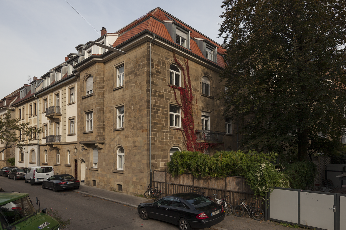 Modernisierung und Dachausbau eines denkmalgeschützten Stadtpalais in Karlsruhe - Ansicht Haus